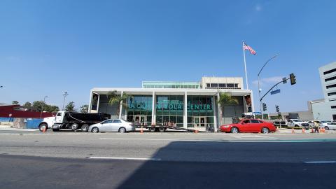 View of the Beckmen YOLA Center from across La Brea Avenue