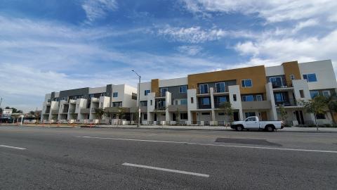 View of Edgewood Point from Long Beach Boulevard