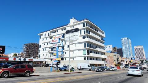 View looking northwest from Vermont Avenue