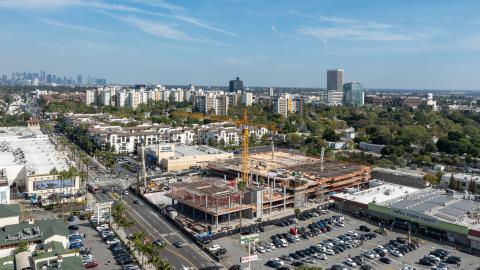 <a href='https://hunterkerhart.com' target='_blank'>Hunter Kerhart Architectural Photography</a>